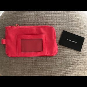 Tahari wallet